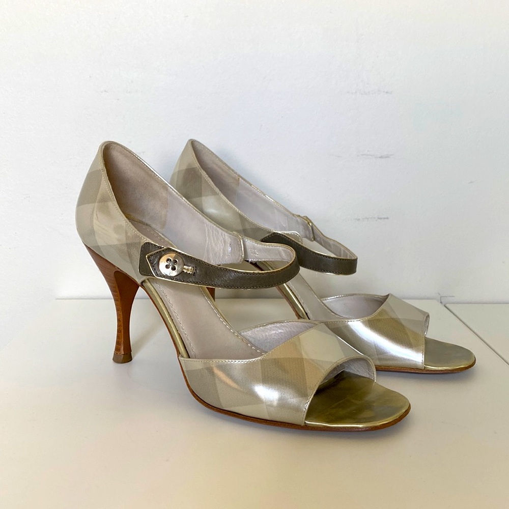 Marc Jacobs metallic Mary Jane Pumps